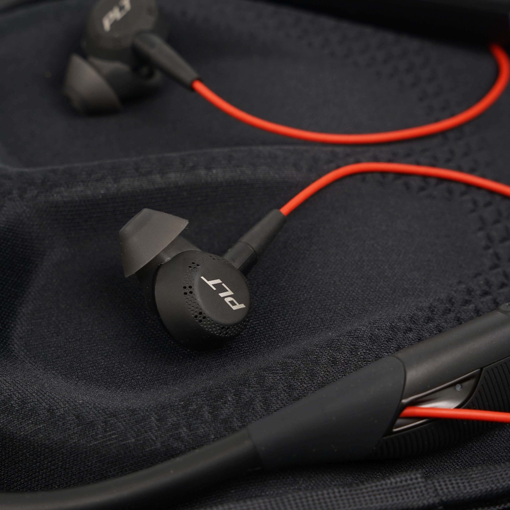 Plantronics Voyager 6200 B6200 UC USB-A Bluetooth Wireless Headset (208748-101) New 3