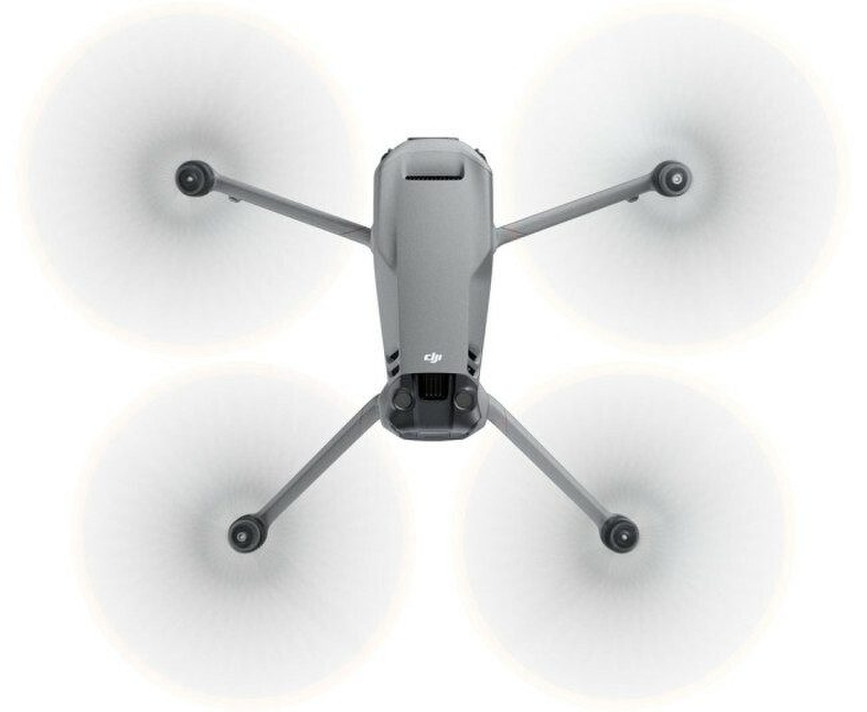 DJI Mavic 3 Fly More Combo (DJIMAVIC3FMC) New 6